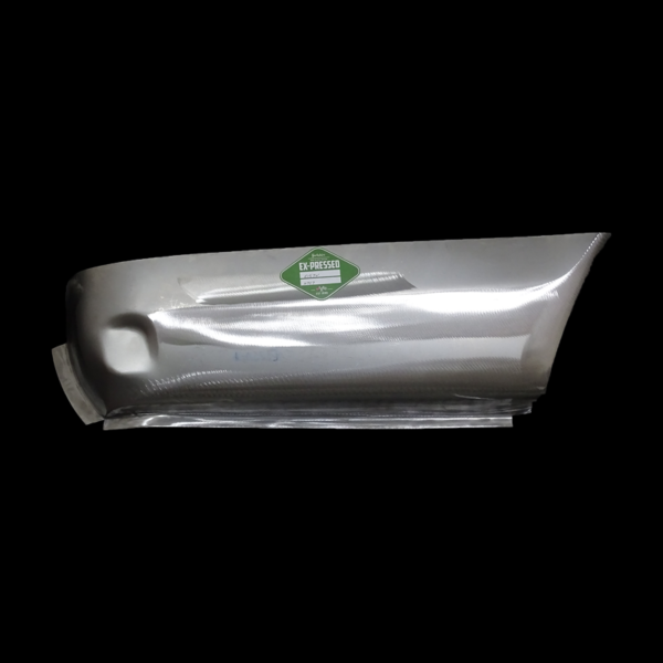 R/H REAR LOWER CORNER (VAN)