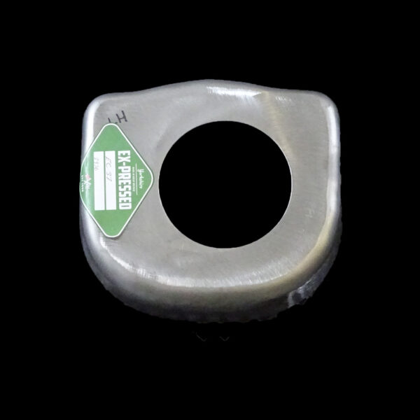 L/H Under Wing Pan