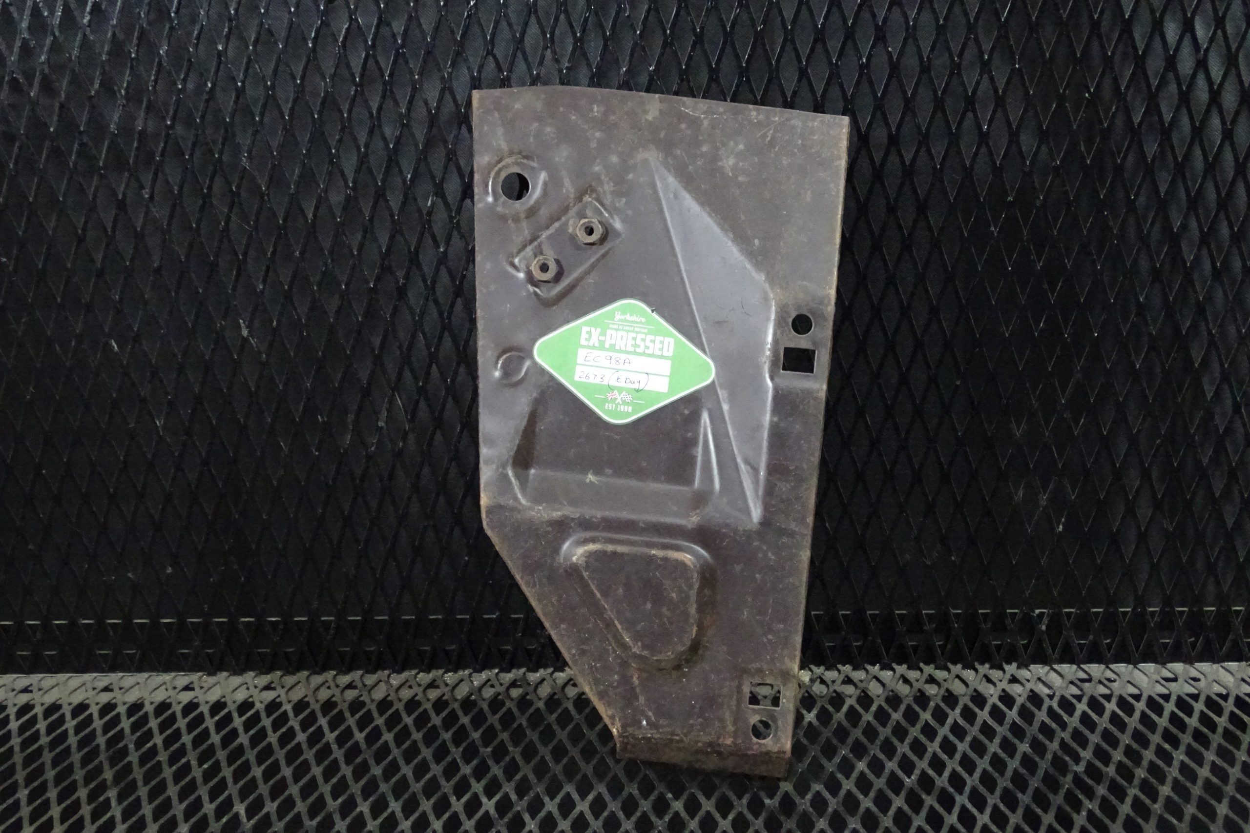 L/H Radiator Mounting Panel