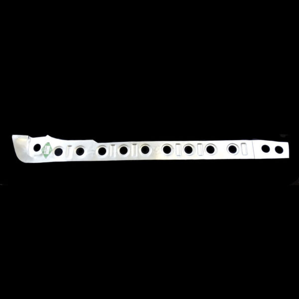 R/H CENTRE SILL