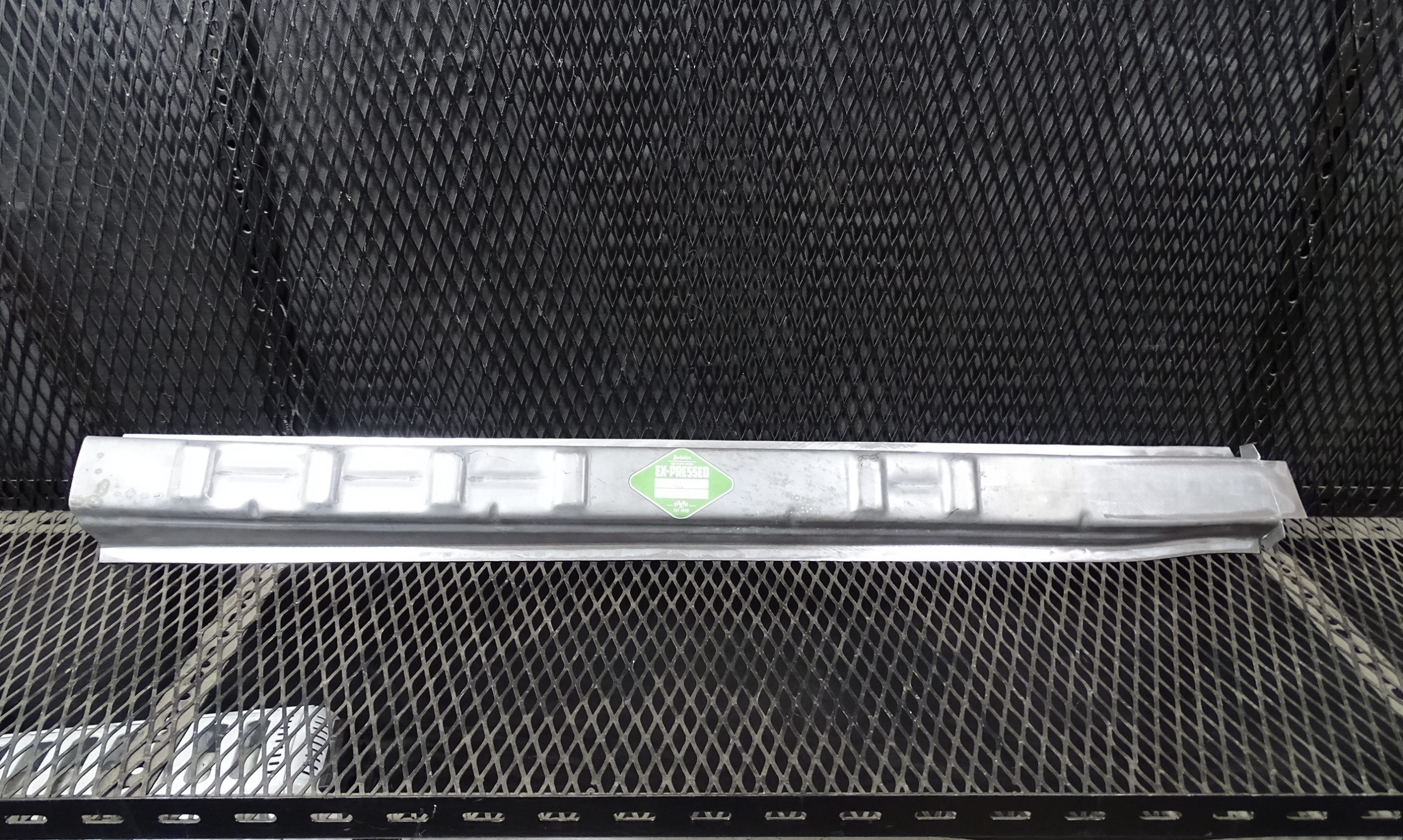 R/H Van Inner Sill
