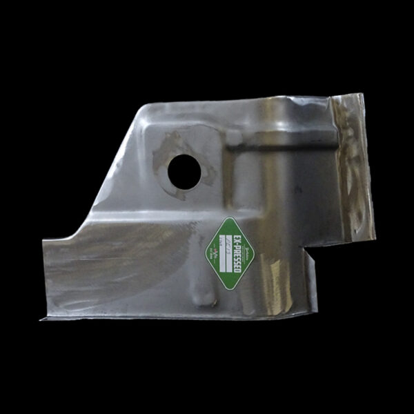 R/H Strut Top