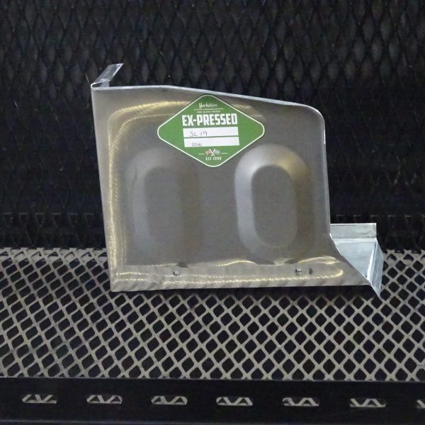 L/H HEADLAMP BOX (FITS SUNBEAM & AVENGER MK2)