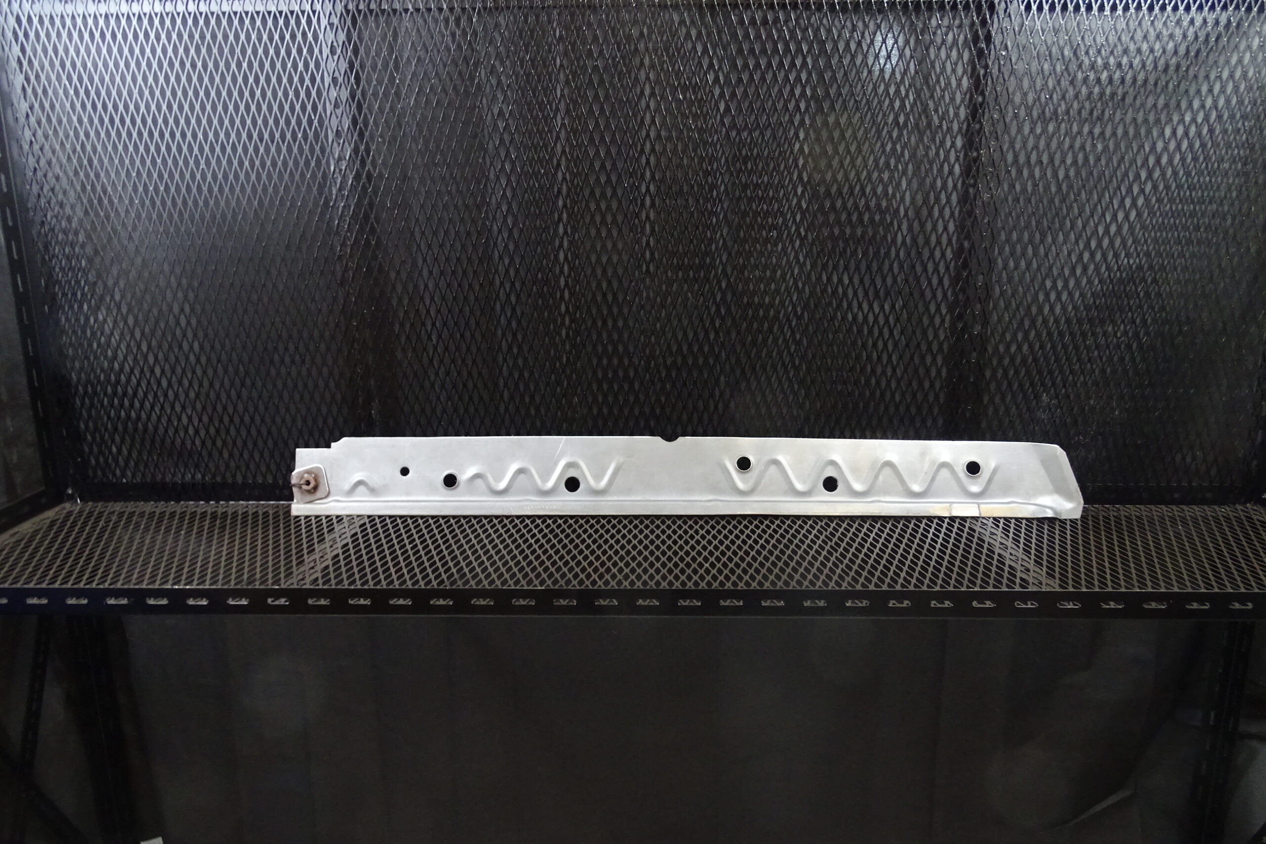 Sil Inner L/H INNER SILL - Ex-Pressed Steel Panels