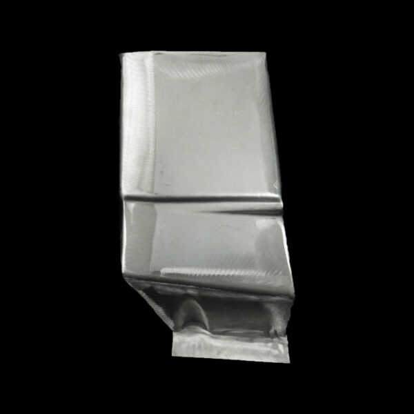 RS L/H FRONT WING LOWER CORNER